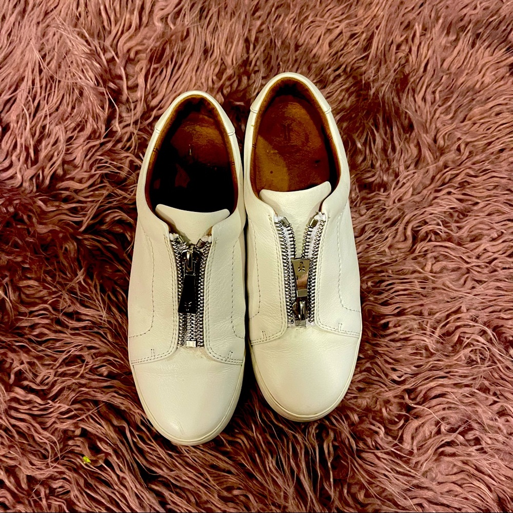 Frye Lena zip sneaker 10 white leather